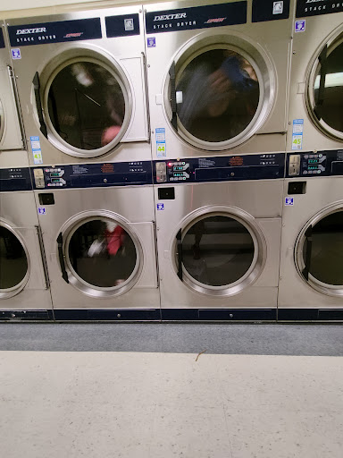 Laundromat «MR. SUDS LAUNDROMAT», reviews and photos, 443 S Evergreen Ave, Woodbury, NJ 08096, USA