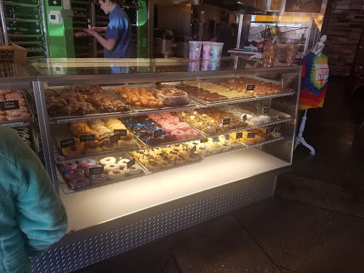 Donut Shop «Hurts Donut», reviews and photos, 1111 E Republic Rd #164, Springfield, MO 65807, USA