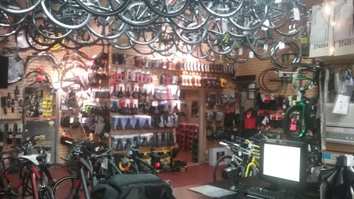 Bicycle Store «Tread Bike Shop», reviews and photos, 250 Dyckman St, New York, NY 10034, USA