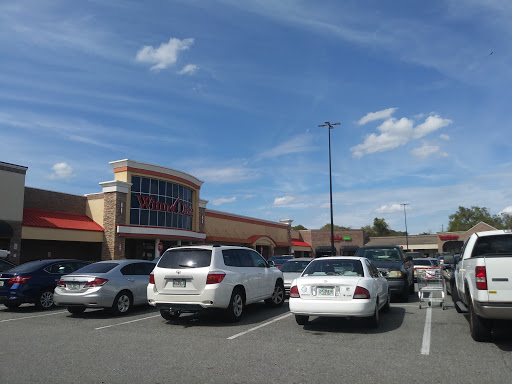 Grocery Store «Winn-Dixie», reviews and photos, 7800 South Hwy 17-92 #190, Fern Park, FL 32730, USA