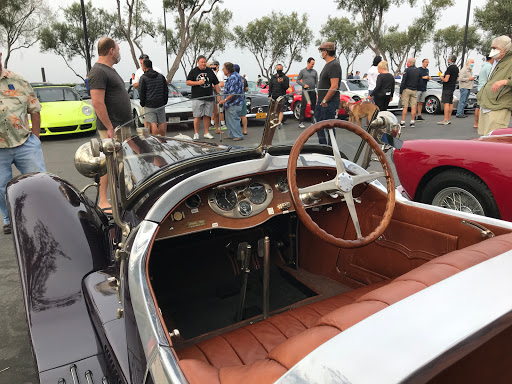 Shopping Mall «Crystal Cove Shopping Center», reviews and photos, 7845-8085 East Coast Hwy, Newport Beach, CA 92657, USA