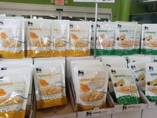 Grocery Store «Daily Table Grocery», reviews and photos, 450 Washington St, Dorchester Center, MA 02124, USA