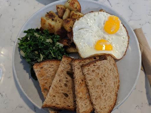 New American Restaurant «Moss Café», reviews and photos, 3260 Johnson Ave, Bronx, NY 10463, USA