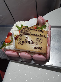 Gâteau d'anniversaire du Restaurant français La Bastide Enchantée à Solliès-Toucas - n°2