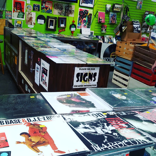 Record Store «Flipside Records», reviews and photos, 41 E 14 Mile Rd, Clawson, MI 48017, USA