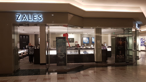 Jewelry Store «Zales –The Diamond Store», reviews and photos, 3101 PGA Boulevard, Palm Beach Gardens, FL 33410, USA