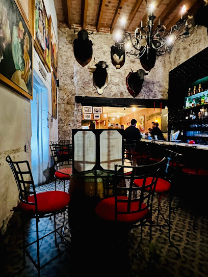 El Tupinamba - Zacateros 45, Zona Centro, 37700 San Miguel de Allende, Gto., Mexico