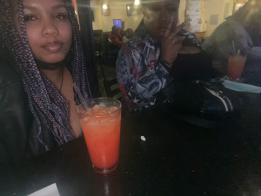 Pizza Restaurant «Schmizza Pub & Grub Broadway», reviews and photos, 628 NE Broadway St, Portland, OR 97232, USA