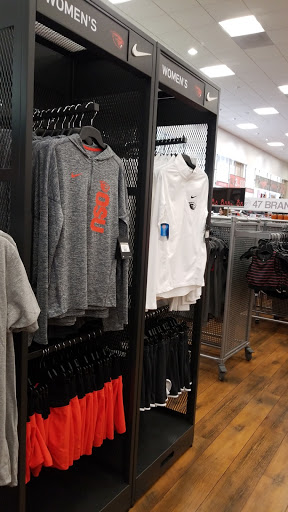 Souvenir Store «OSU Beaver Store», reviews and photos, 663 SW 26th St, Corvallis, OR 97331, USA
