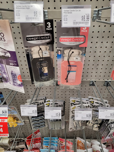 Auto Parts Store «AutoZone», reviews and photos, 16707 Detroit Ave, Lakewood, OH 44107, USA