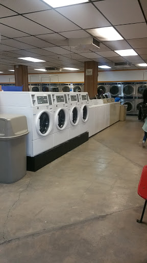 Laundromat «Pine Plaza Laundry», reviews and photos, 16312 Arrow Blvd, Fontana, CA 92335, USA