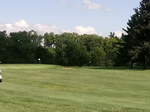 Golf Course «797 Elks Golf Club», reviews and photos, 2593 Rombach Ave, Wilmington, OH 45177, USA