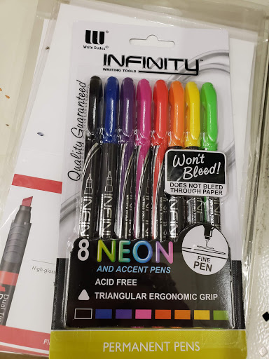 Clothing Store «Ross Dress for Less», reviews and photos, 926 Airport Center Rd, Allentown, PA 18109, USA