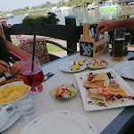 Photo n°2 de l'avis de Tilo.n fait le 07/08/2022 à 10:13 sur le  Ausflugsrestaurant & Pension & Hausfloßvermietung Aalbude à Dargun