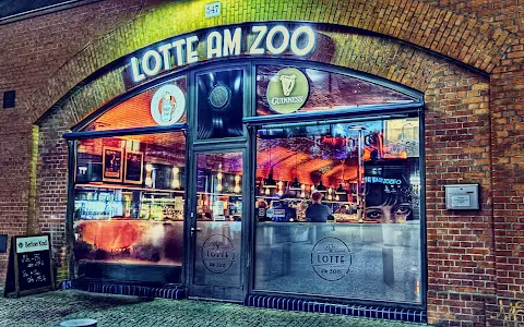 Lotte am Zoo image