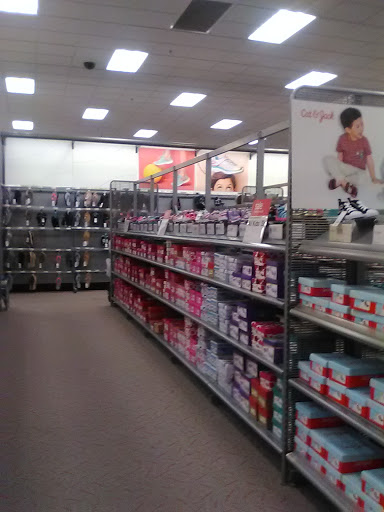 Department Store «Target», reviews and photos, 21615 S Diamond Lake Rd, Rogers, MN 55374, USA