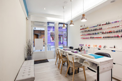 Salon jeunesse à Paris