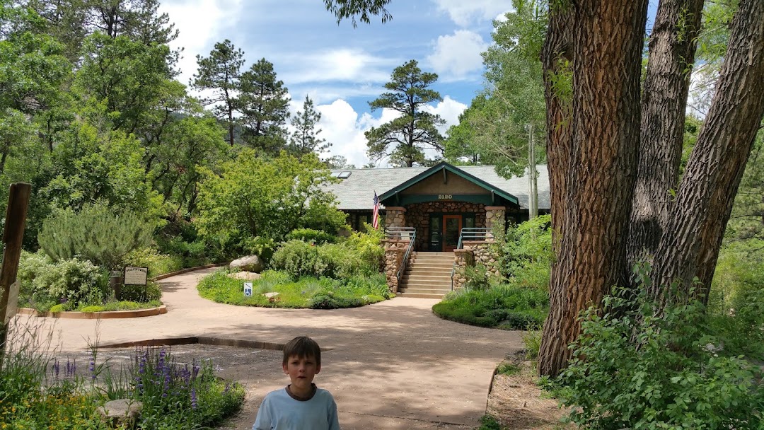 Starsmore Visitor and Nature Center