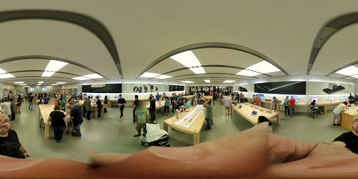 Computer Store «Apple Southlake Town Square», reviews and photos, 260 Grand Ave, Southlake, TX 76092, USA