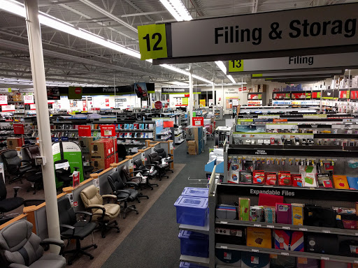 Office Supply Store «Staples», reviews and photos, 3058 Bardstown Rd, Louisville, KY 40205, USA