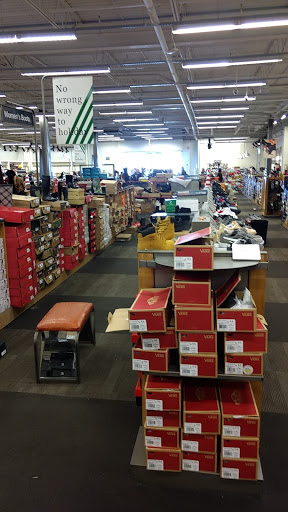 Shoe Store «DSW Designer Shoe Warehouse», reviews and photos, 345 Rockaway Turnpike, Lawrence, NY 11559, USA