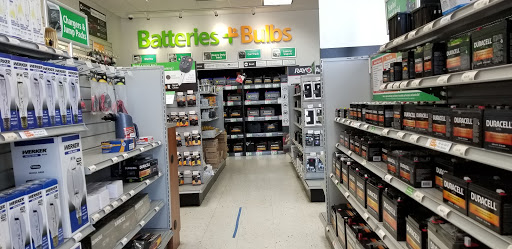 Car Battery Store «Batteries Plus Bulbs», reviews and photos, 10210 123rd St Ct E, Puyallup, WA 98374, USA