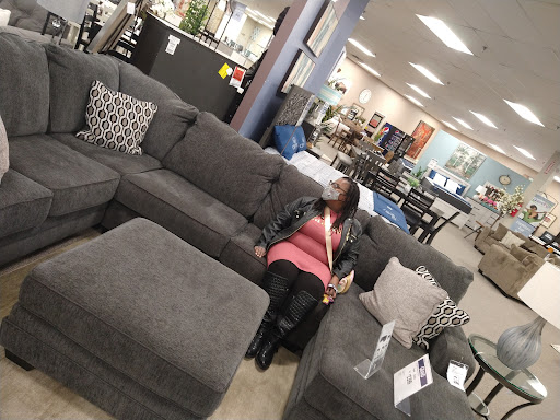 Furniture Store «Grand Furniture», reviews and photos, 3283 Western Branch Blvd, Chesapeake, VA 23321, USA