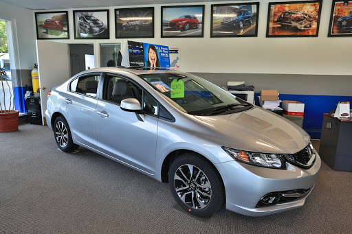 Honda Dealer «Fischer Honda», reviews and photos, 15 E Michigan Ave, Ypsilanti, MI 48198, USA