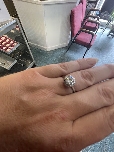 Jeweler «Burks Jewelers», reviews and photos, 491 Flat Shoals Ave SE, Atlanta, GA 30316, USA