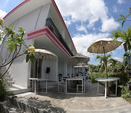 Margarita Surf Hostel Canggu photo