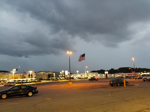 Liquor Store «Austin Liquors», reviews and photos, 117 Gold Star Blvd, Worcester, MA 01606, USA