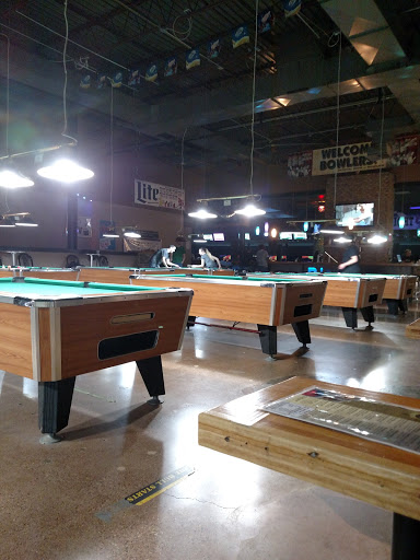 Bowling Alley «Pinz», reviews and photos, 4500 Stadium Dr, Kalamazoo, MI 49008, USA