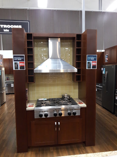 Electronics Store «Best Buy», reviews and photos, 3415 E Foothill Blvd, Pasadena, CA 91107, USA