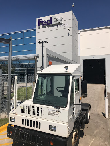 Mailing Service «FedEx SmartPost», reviews and photos, 1517 Greens Rd, Houston, TX 77032, USA