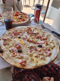 Pizza du Pizzeria Chez Nina Salin à Arles - n°9