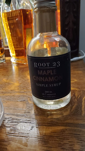 Wine Store «Red Wagon Wine Shoppe», reviews and photos, 1613 Livernois Rd, Troy, MI 48083, USA