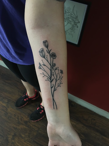 Explore father and daughter tattoo ideas, creative tattoo ideas in Kingsford, available at Deft Tattoo Studio