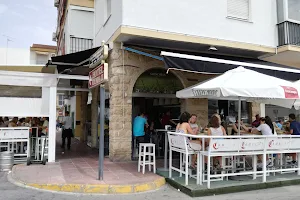 Restaurante Bar de tapas Camelot image