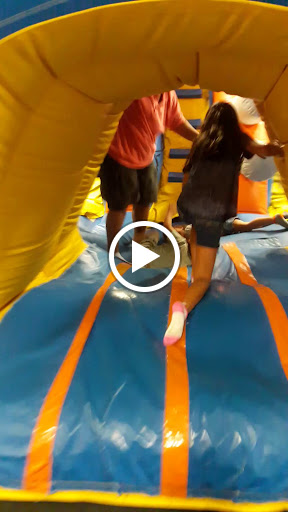 Amusement Center «Jump A Roos- Indoor Inflatable Play & Party Center», reviews and photos, 20505 South Dixie Highway, Miami, FL 33189, USA