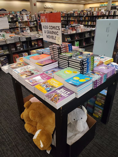 Book Store «Books-A-Million», reviews and photos, 200 Entrance Rd N, Sanford, FL 32771, USA