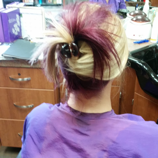 Beauty Salon «Sola Salon Studios», reviews and photos, 5050 Victor Dr, Medina, OH 44256, USA