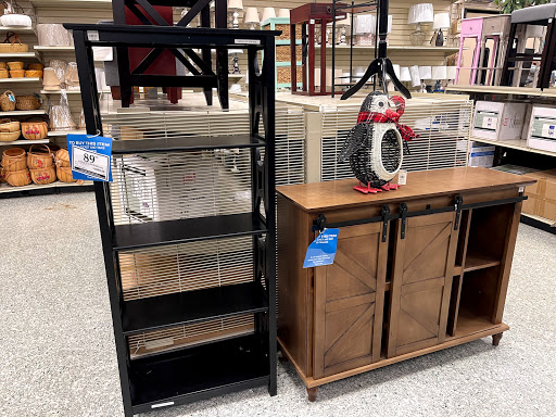 Home Goods Store «Christmas Tree Shops», reviews and photos, 120 Hale Rd, Manchester, CT 06040, USA