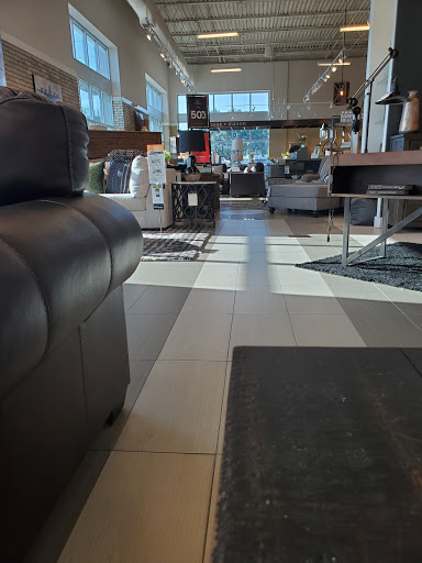 Furniture Store «Ashley HomeStore», reviews and photos, 2915 N Dale Mabry Hwy, Tampa, FL 33607, USA