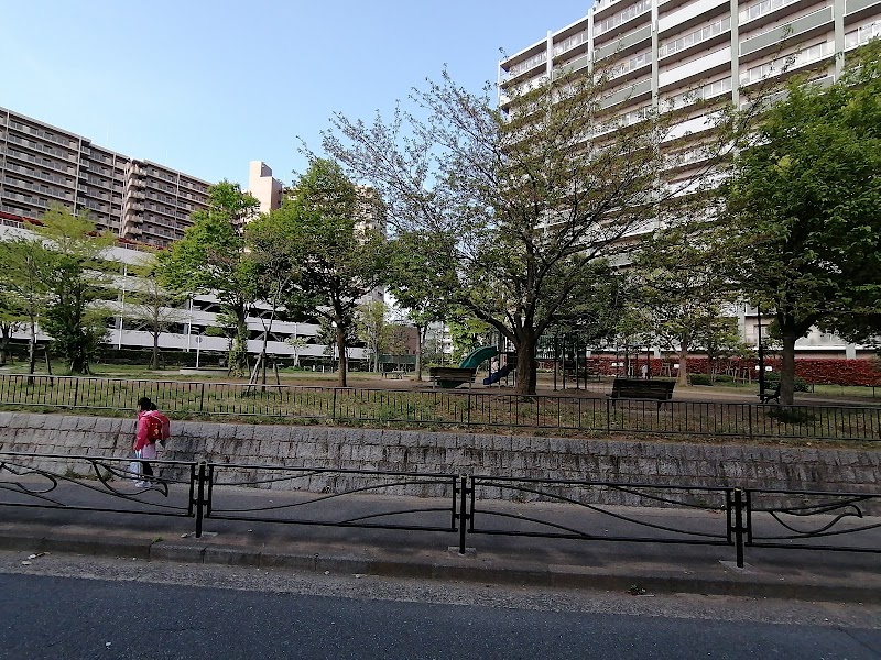 小田栄２丁目公園