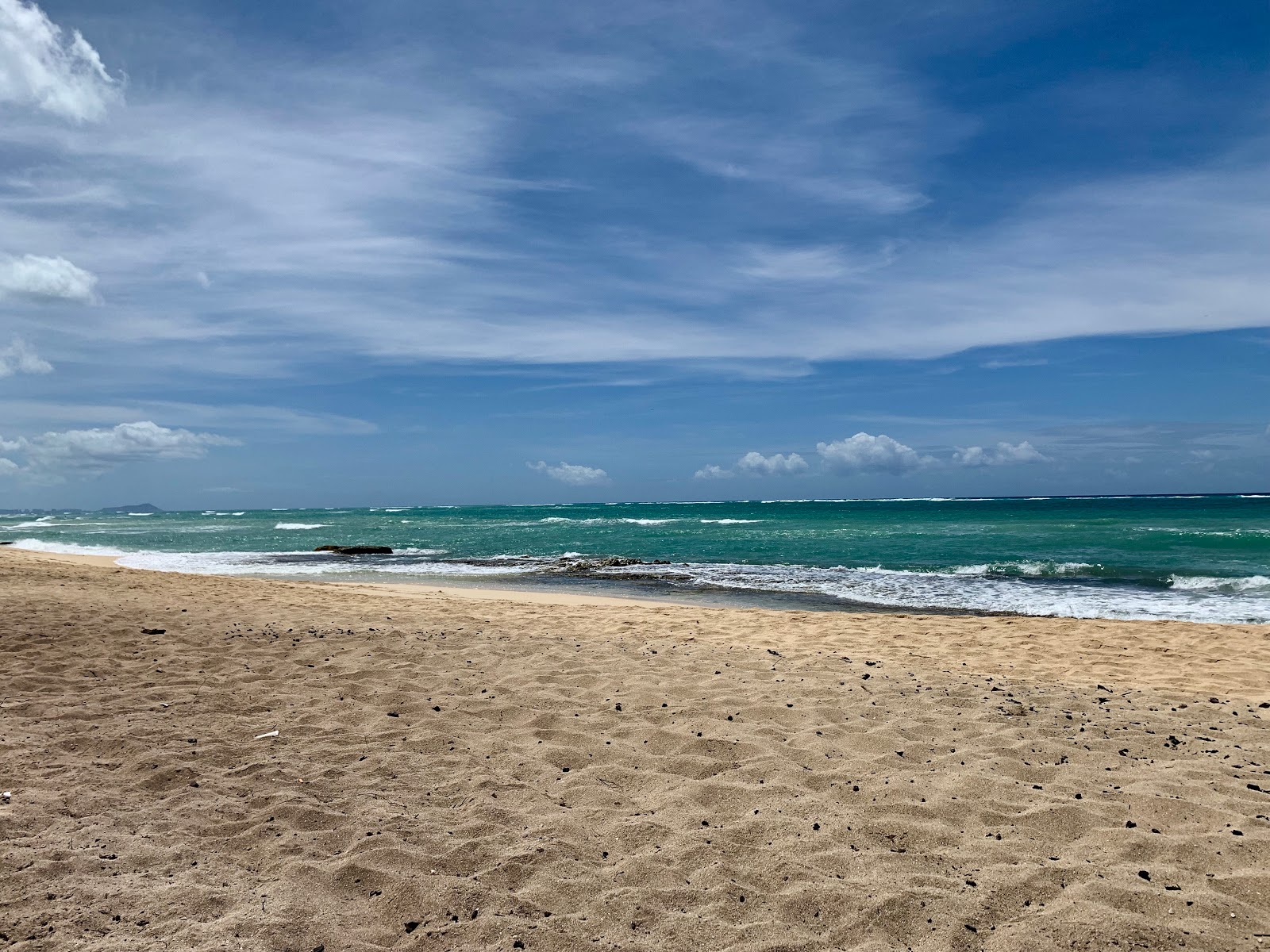 Zdjęcie Nimitz Beach z przestronna linia brzegowa