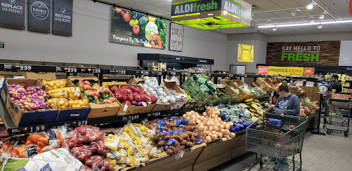 Supermarket «ALDI», reviews and photos, 7369 Watson Rd, Shrewsbury, MO 63119, USA