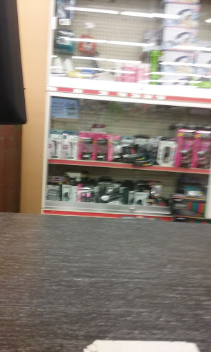 Dollar Store «FAMILY DOLLAR», reviews and photos, 101 NW Ave L, Belle Glade, FL 33430, USA