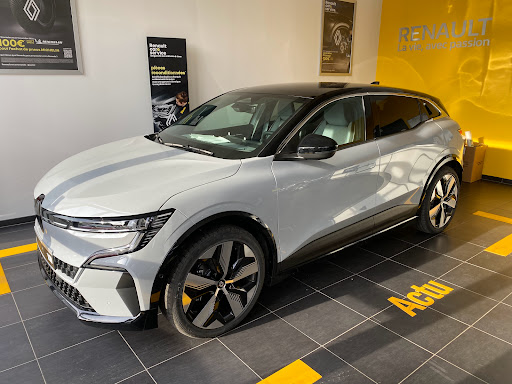 Photo 1 - Renault Saint Yrieix la Perche NICOLAS ROBERT SAS