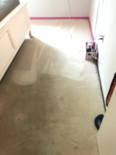 Carpet Cleaning Service «Elite Carpet Cleaning Service», reviews and photos, 29031 Glenarden St, Farmington Hills, MI 48334, USA