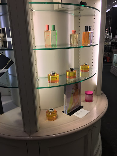 Department Store «Nordstrom Partridge Creek», reviews and photos, 17310 Hall Rd, Charter Twp of Clinton, MI 48038, USA